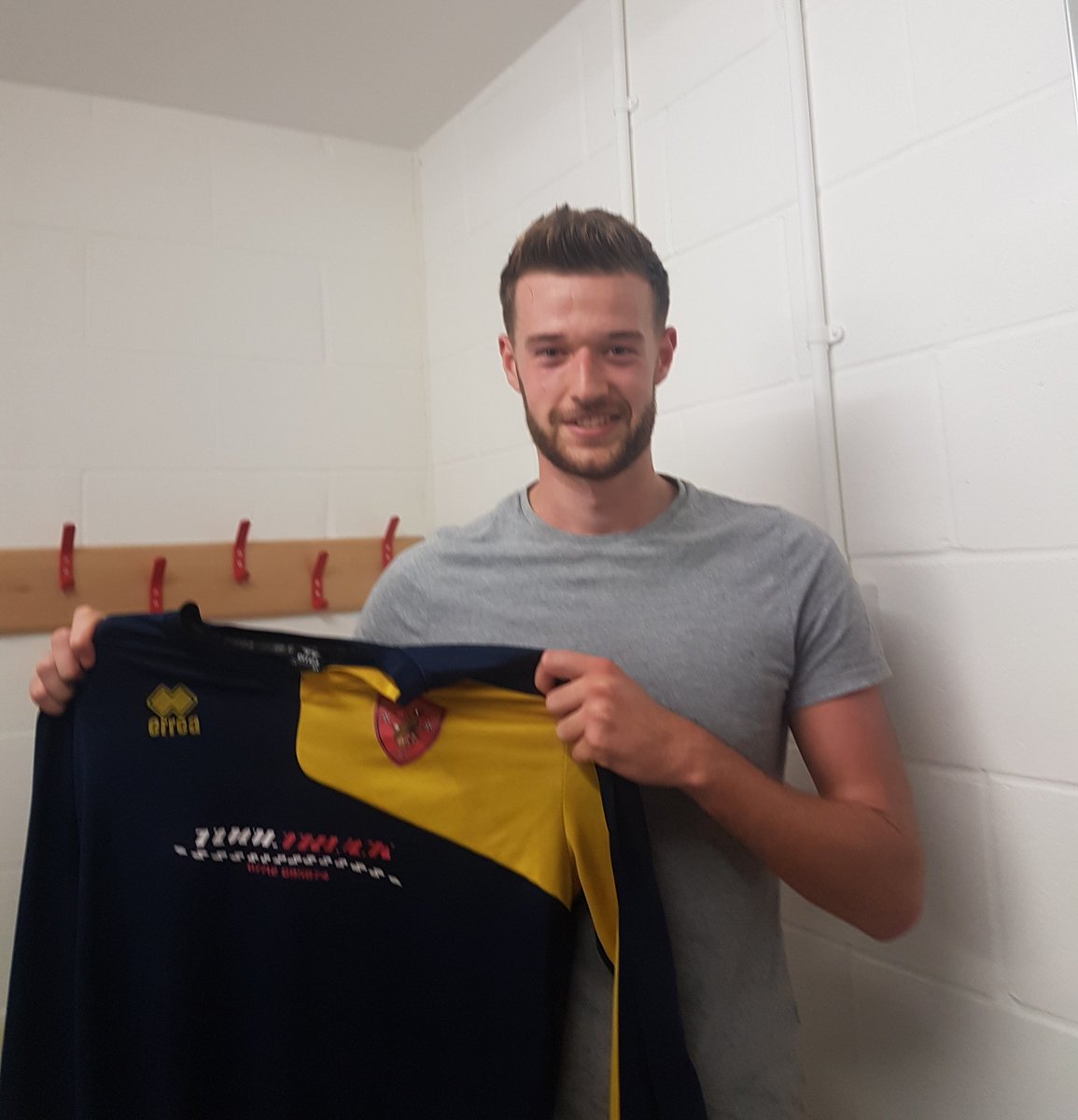 Today's MMOTM is tied between <a href="/JamesBarton__/">James Barton</a> and <a href="/BradleyKCullum/">Breadley Kurtis Cullum</a> 

James had a solid performance in centre mid today and barely put a foot wrong on a wet slippy pitch

Bradley worked his socks off in a position he's not comfortable with and got a cracking assist

Well done lads!