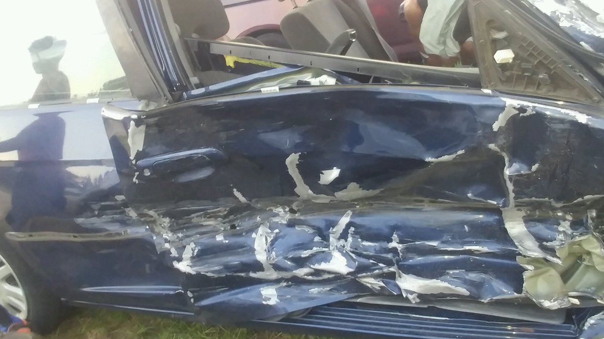 madison_cook09's tweet photo. Don’t know how i crawled out of this one fine but i’m thanking God for every second. Truly blessed 🙏🏼 #RIPRonda https://t.co/ZayShFDbMz