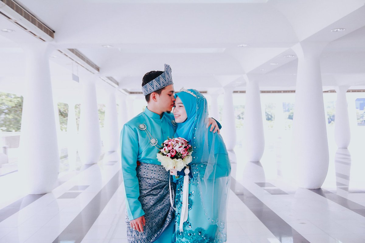 SOOC
Majlis Bertandang 
Ajwad & Fatin 
Parit, perak 

Whatsap / call / Telegram : 
wasap.my/60103243477

#Adsphotographer #CikPiahPhotographer #baseInIpoh #femalephotographer #WeddingPhotographer #weddingphotographermalaysia #malaywedding #photographerperak