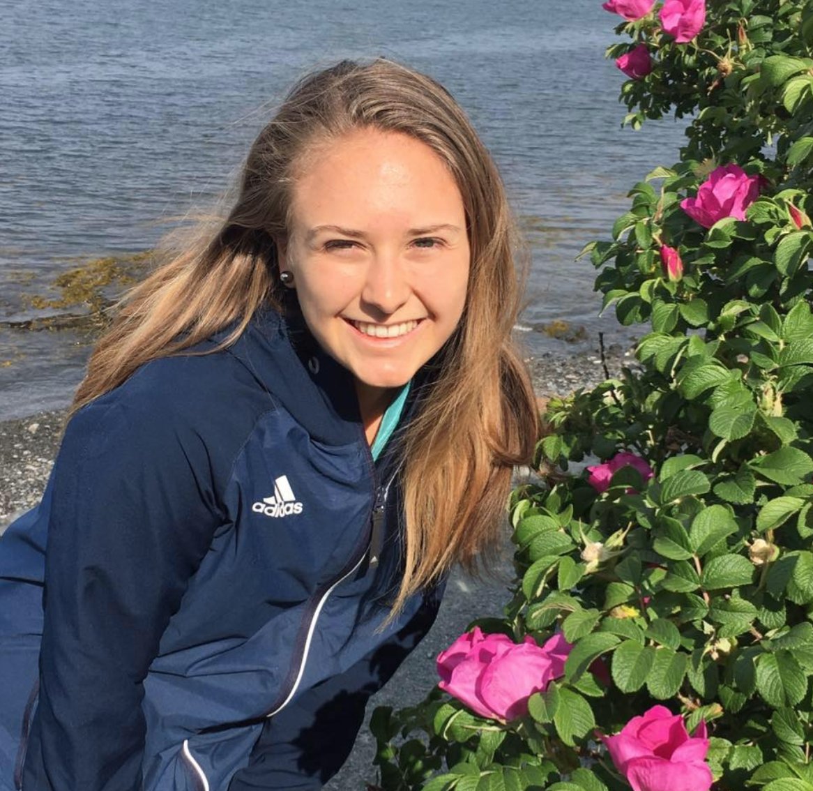 CrossProb's tweet image. Last night, after hours of fighting, Samantha Davis, a cross country runner for Union Pines HS passed away

Yesterday she went into cardiac arrest near the 4k mark at a cross country meet in Charlotte, NC

She was a senior, about a month from her 18th birthday

Rest In Peace Sam