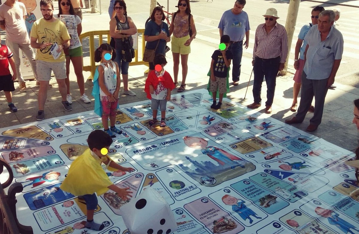 ¡¡Qué bien lo hemos pasado esta mañana con Súper Pepo!! Aprender valores como la solidaridad y divertirse a la vez es posible 🤹