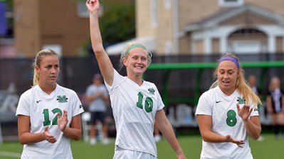 sharkbite0573's tweet photo. @HerdWSoccer Fantastic wins for these chicks this week. #bleedgreen #neverquit #10rocks https://t.co/ZbpLpYygNH