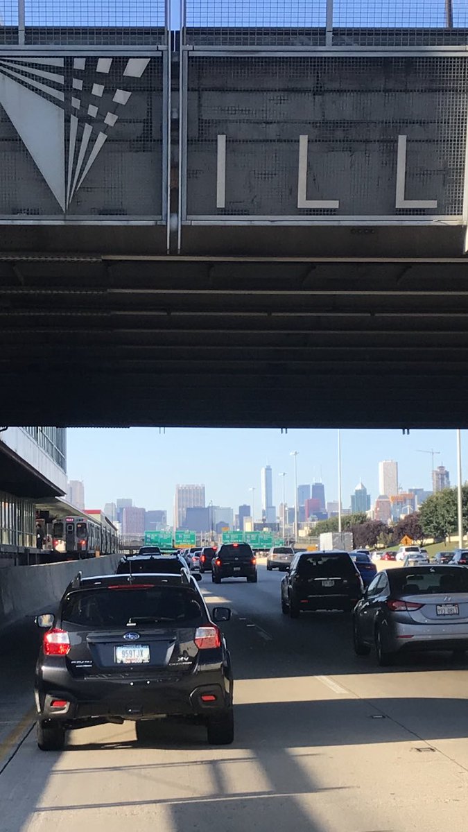 nwsgrl's tweet image. Always fun trying to get back to #chicago Sunday nights... #traffic #goingnowherefast