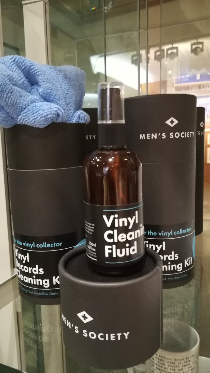 RooticlesToot's tweet image. OMG! Shame on @southbankcentre ! Surely u have a duty to promote #equality in the arts?? What kind of message does your gift shop send to young girls? #sexism