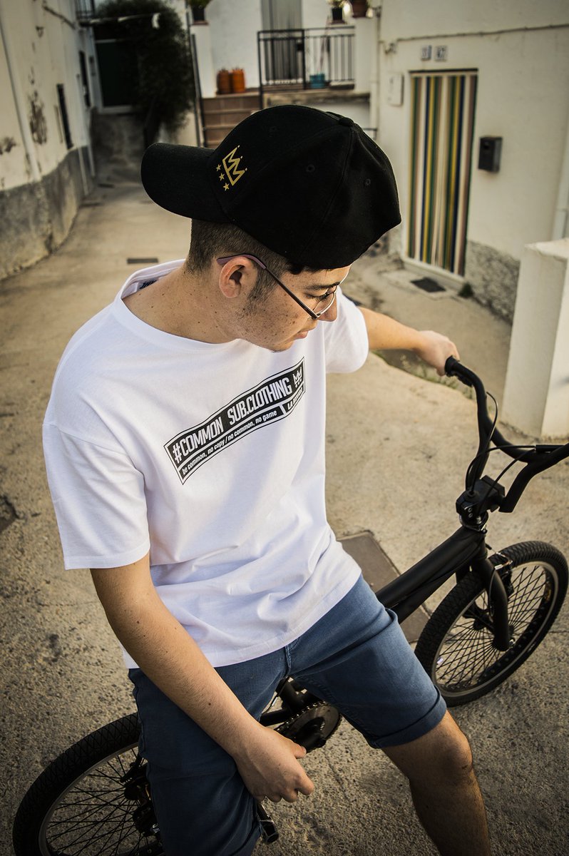 COMMONSCLOTHING's tweet image. ¡NUEVA MOVIDA! Traemos nuevos diseños LOGO 4.0 y 5.0. Además la SUDA CLASSIC GOLD -  EDICIÓN LIMITADA. ¿Quieres ser de los nuestros? Ficha - commonsuburbanclothing.com