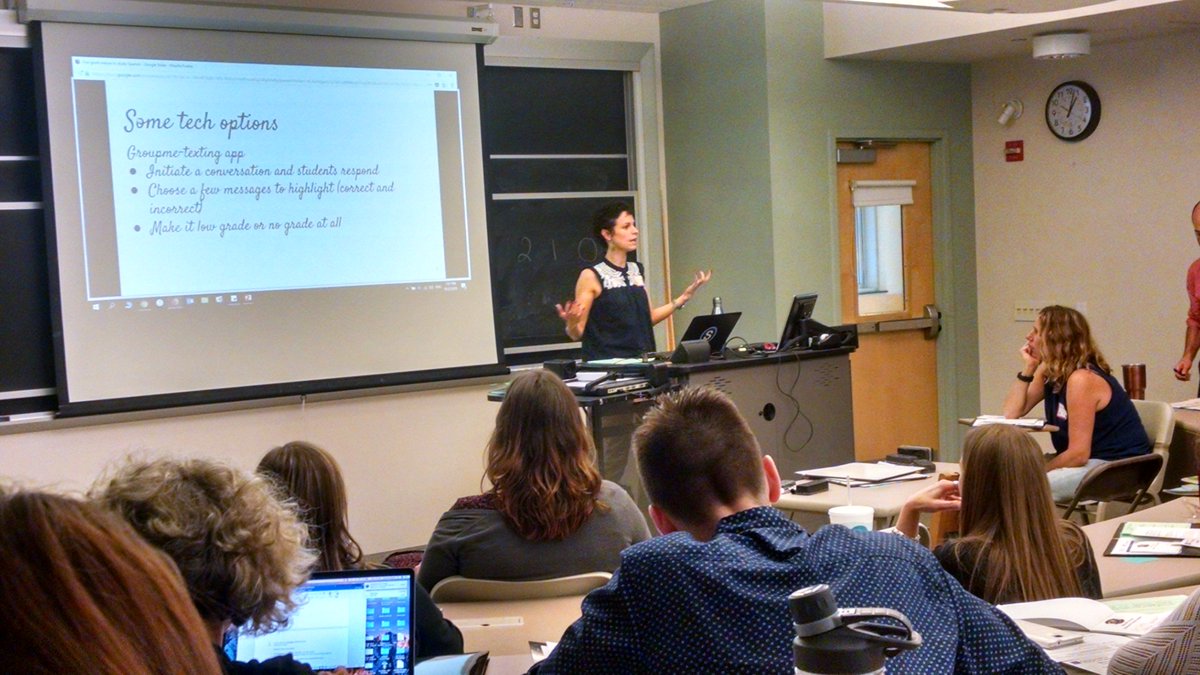 South_Middleton's tweet image. On Sat., 9/22, BSHS Spanish teacher Sra. Katherin Slentz presented about developing authentic communication skills at the Association of World Language Educators conference @millersvilleu. #leadwithlanguage #BubblerBrightSpot