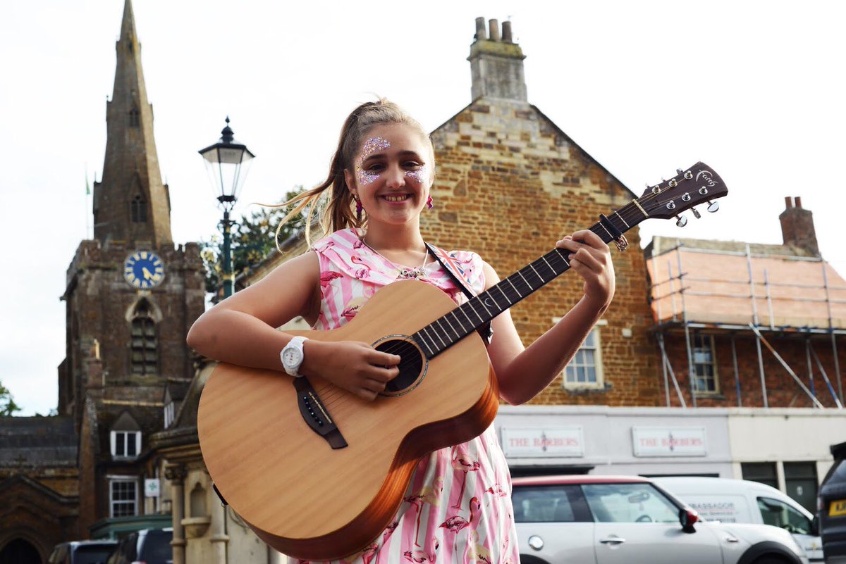 ✨Don’t miss!✨
Tomorrow at 5:25pm on <a href="/cbbc/">CBBC</a> you can watch the first episode of ‘Got What It Takes?’ featuring Eva &amp; Mel Finnemore from Uppingham who need your support to WIN!🎤🎧🎬
Read: rutlandblog.co.uk/2018/09/upping… #Rutland