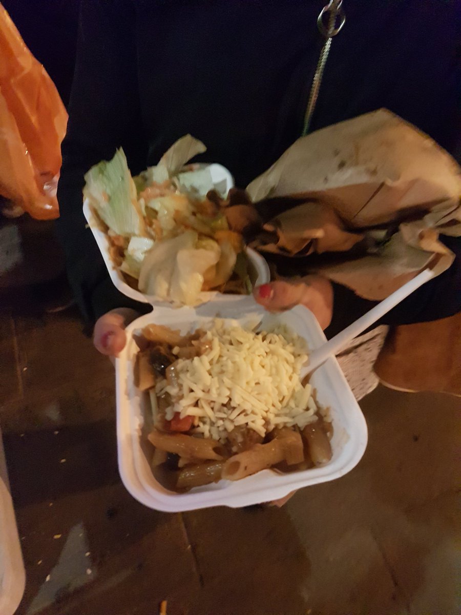 streetskitchen's tweet photo. So busy &amp; cold this evening in #Camden with @RefugeeCKitchen 
Every day we are seeing more &amp; more new faces..
We really need more tents if anyone has any spare.
#SolidarityNotCharity https://t.co/DvwBSkOeFC
