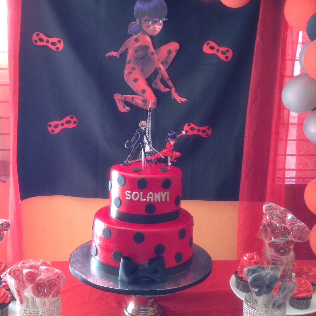 Shar100402's tweet photo. Más fotos @MiraculousMX @FanDom_Oficial https://t.co/VXheWNa5hU