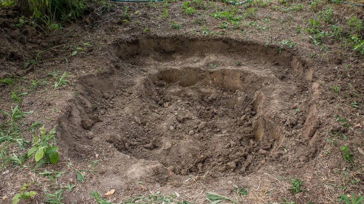 MCTProductions_'s tweet image. Anyone ever try out a little drinking water pond? Can’t wait to see the reactions from the wildlife on the trail camera on it!

#hunting #deer #nature #conservation #fun