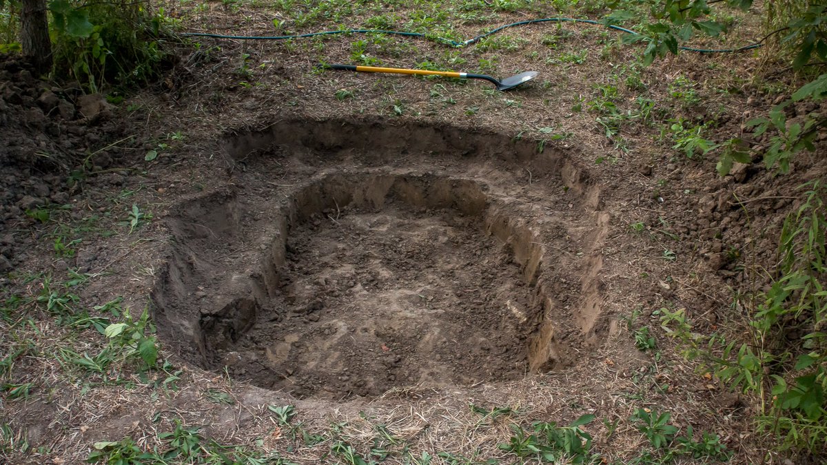 MCTProductions_'s tweet image. Anyone ever try out a little drinking water pond? Can’t wait to see the reactions from the wildlife on the trail camera on it!

#hunting #deer #nature #conservation #fun