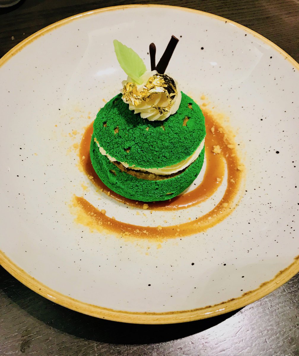 Lussorian tweet media