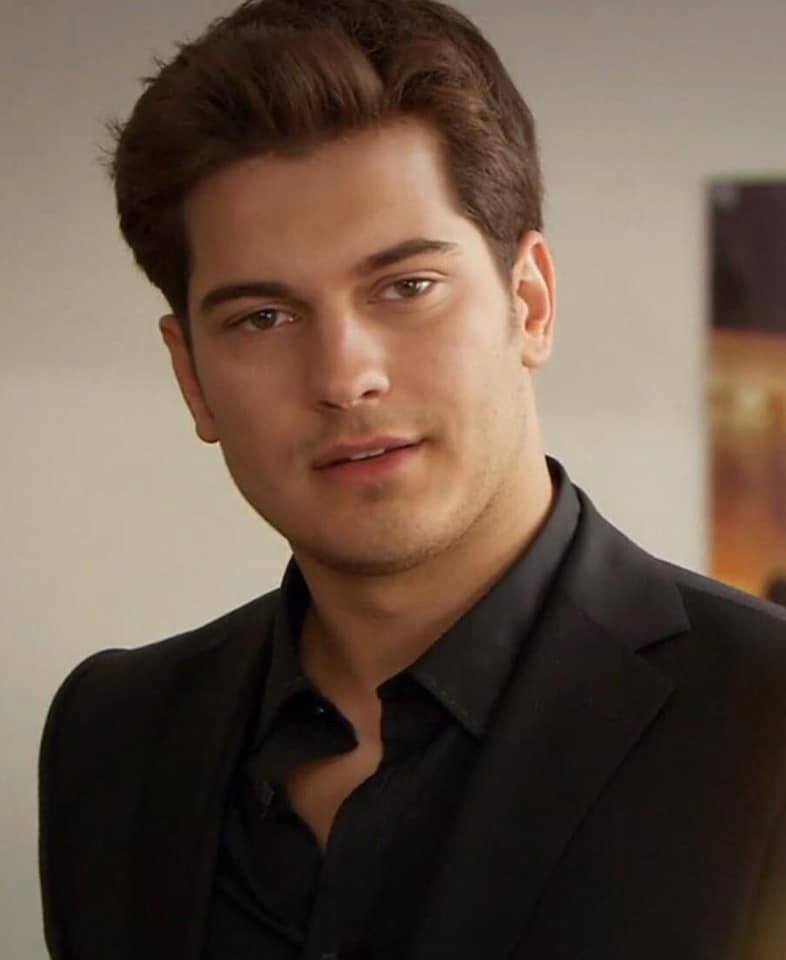 Cagatay Ulusoy Happy Birthday ! 