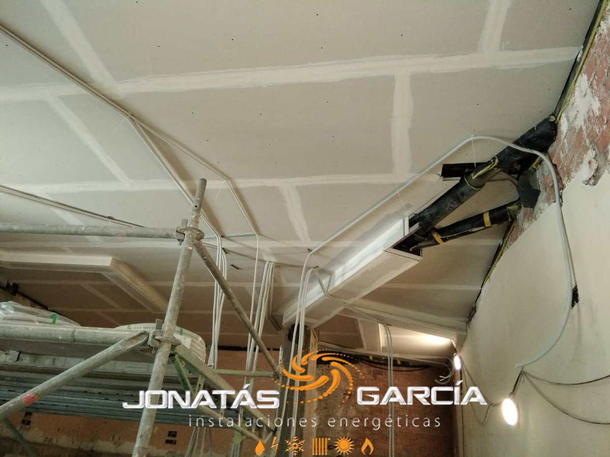 jonatasing's tweet image. Nuevo proyecto en #Huelin, #Málaga. Se montará un restaurante y nuestra empresa realizará: instalación de los #saneamientos, #fontanería y #electricidad. Para cualquier proyecto de #reforma o adaptación cuente con nosotros. 📱 654068159 #Marbella #Guadalhorce #CostadelSol
