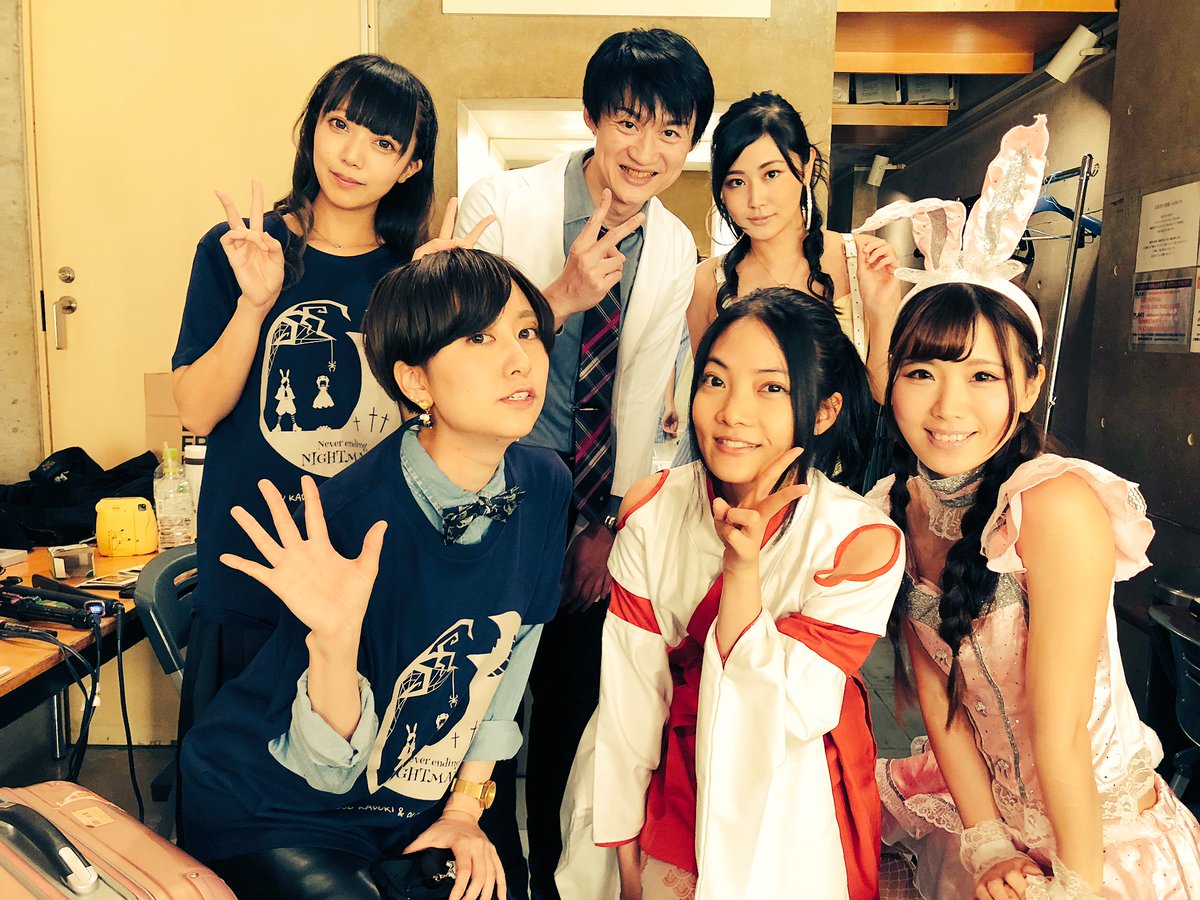本日の歌ライブ。いまだに自分でもここに入れていただいていいのか分かりません。
あとこの調子に乗りすぎたチェキがほぼ完売したのが今年一番の奇跡でした。日本は大丈夫か。本当にありがとうございました。