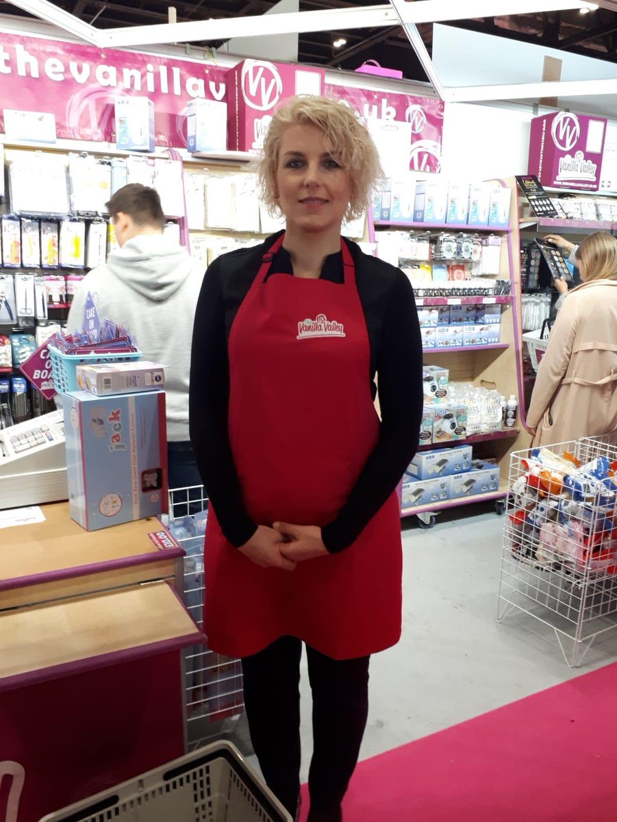 Exper1encestaff's tweet photo. Experience Staff Birmingham Sales Staff are assisting exhibitors at The Cake and Bake Show at ExCel London ๐ฐ
@CakeandBakeShow @ExCeLLondon #cakebake18 #cakeandbakeshow #cakeandbake #promotionstaff #promostaff #promotiongirls #promogirls #experiencestaff https://t.co/5gaoffoCMN https://t.co/FTLQwHyjNA