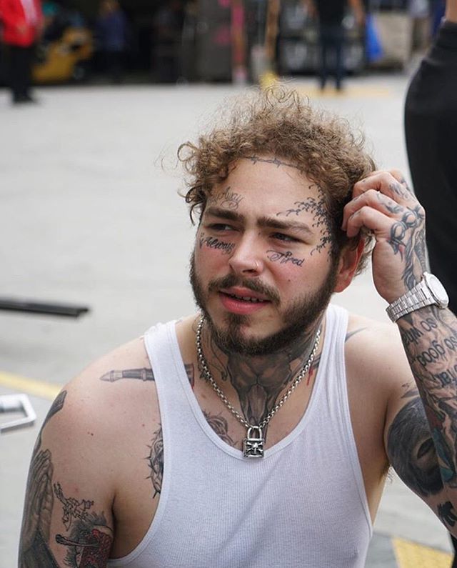 The Great Frog on X: The Large Padlock necklace on @postmalone