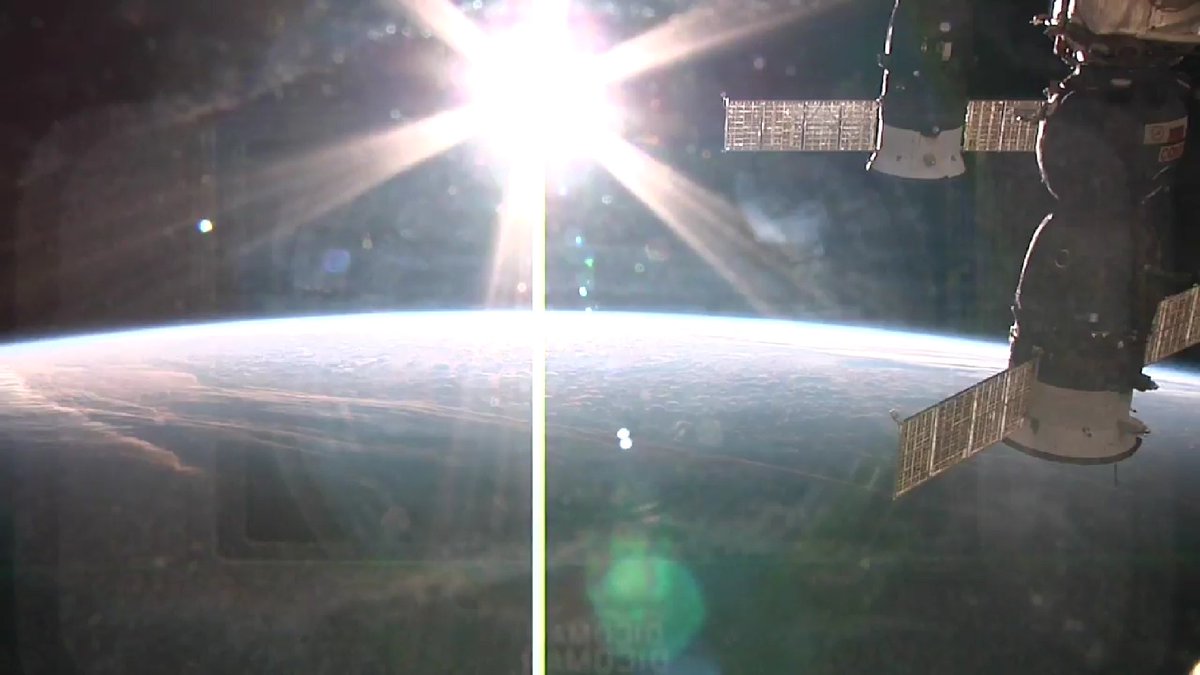 _DELI___ADAM_'s tweet photo. #NASA https://t.co/4BIcqjK112
