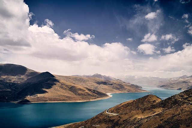 photo_by_FA's tweet photo. #ontheway #Tibet
.
.
.
.
.
 #naturephoto #main_vision #landscape_captures #awesome_earthpix #natureaddict #rsa_rural #awesomeearth #nature_wizards #gottalove_a_ #allnatureshots #instanaturelover #earth_deluxe #instapassport #aroundtheworldpix #ig_masterp… https://t.co/wgqQK5yzuK https://t.co/RUvyOjYx3j