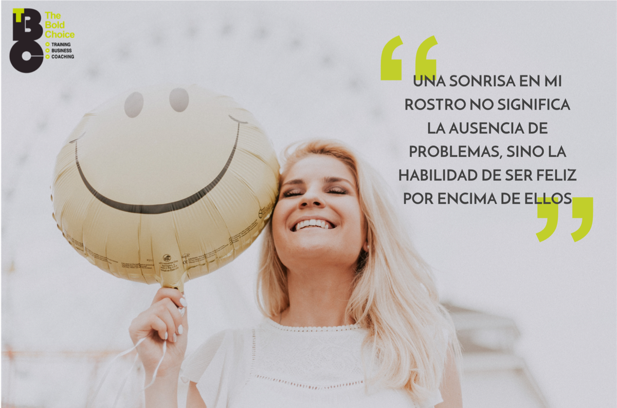TBoldChoice's tweet photo. "Una sonrisa en mi rostro no significa la falta de problemas, sino la #habilidad de ser #feliz por encima de ellos" | ¡#FelizLunes a todos! 🙃 https://t.co/UDHR7fuVEf
