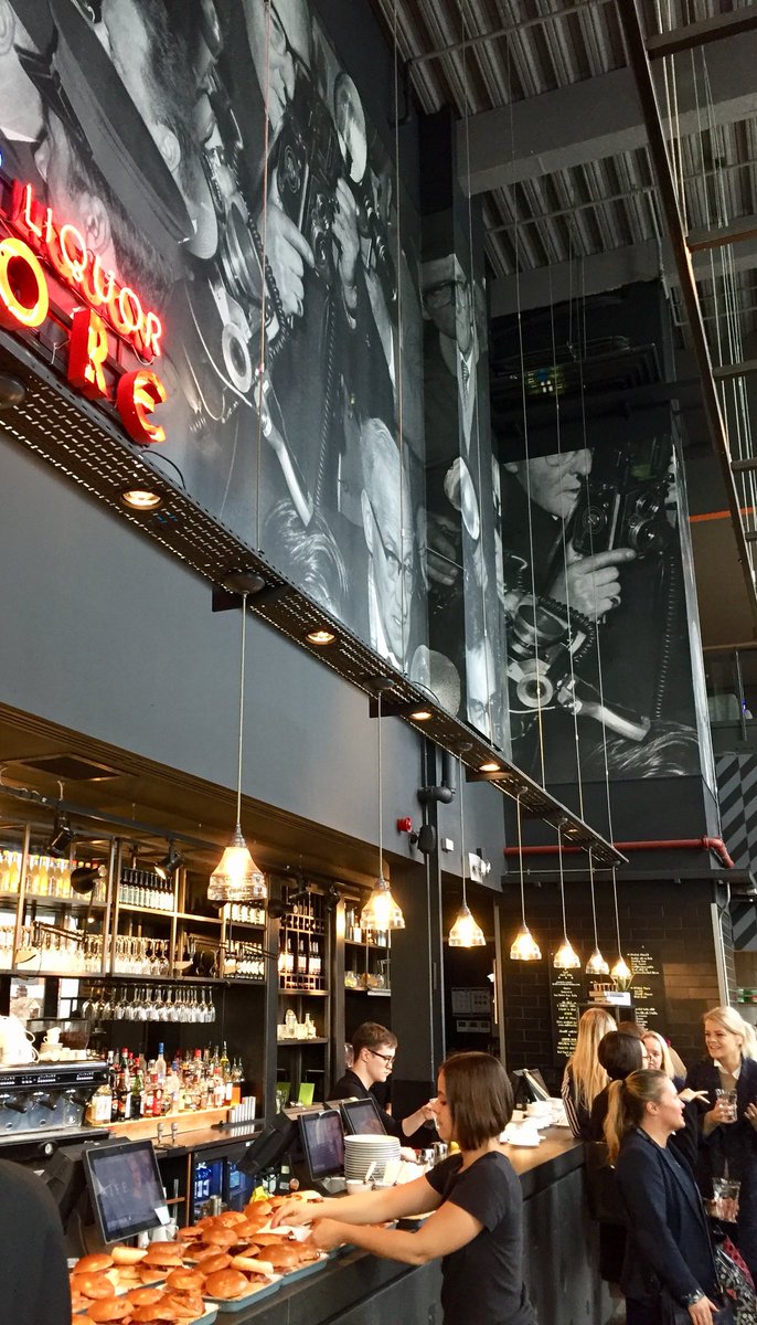 SLCasablanca's tweet image. Here with the @WandP content team for the start of #Leedsbizweek - social media on toast @Everymancinema @LeedsBizWeek