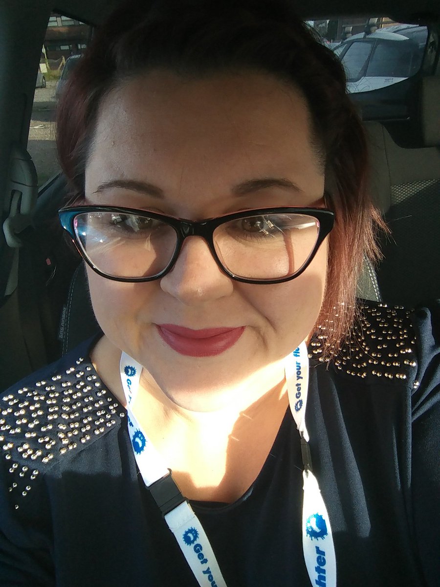 Sammi_foy's tweet photo. Day4: Still happy to report no ill effects from the flu vaccine. Ready for Monday! #flufighter #eshtflufighter #Myflujabblog #Dispellingmyths https://t.co/OSu1d44zq4