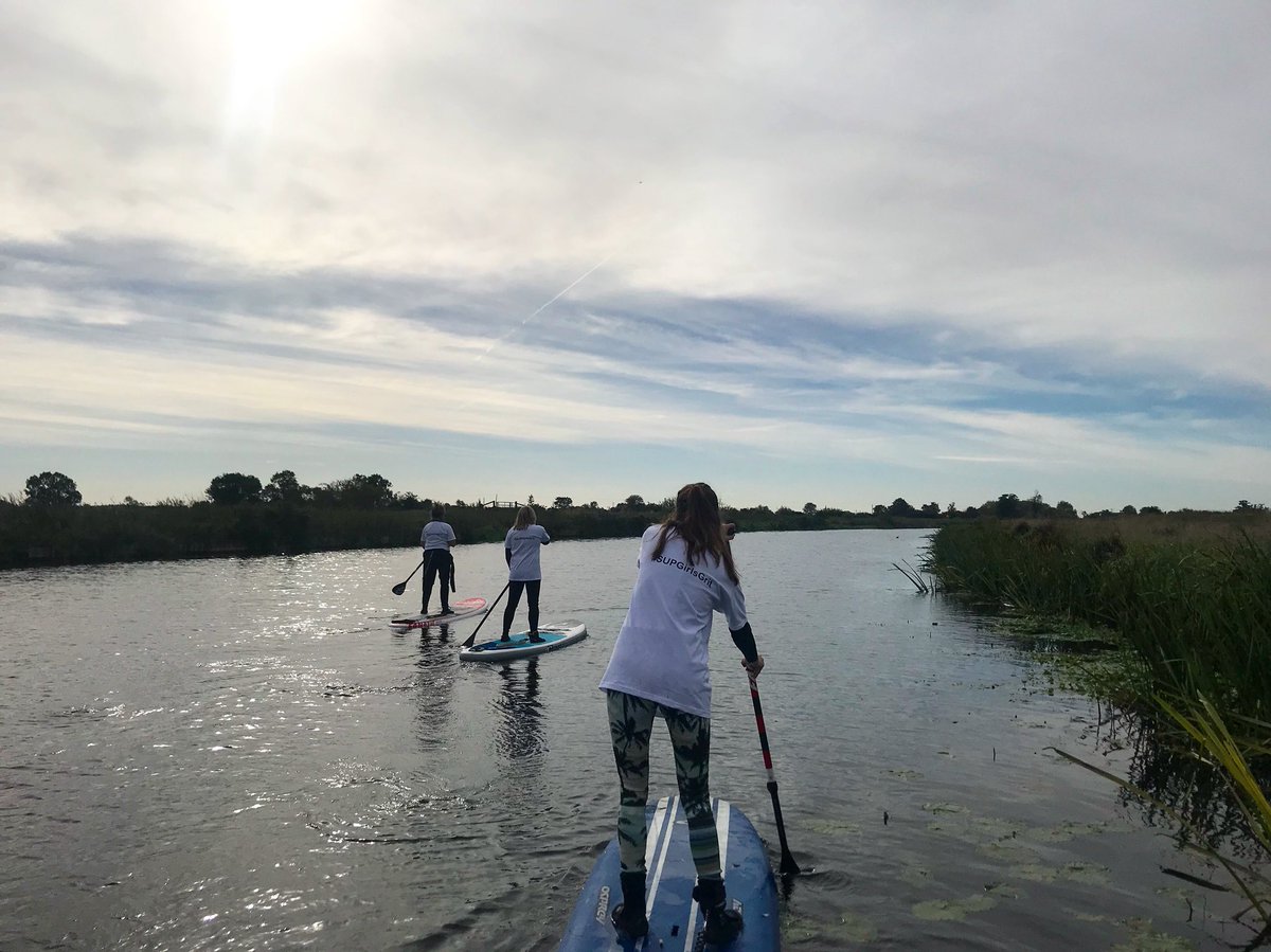 SupWhale's tweet photo. Rise & grind: Rad weekend kicking off the #SUPGirlsGrit initiative encouraging badass ladies to #standuppaddle in colder months💪Watch this space! #paddleboarding #active #MondayMotivation #coldwaterSUP #leadn2SUP #yearroundstoke #SUPlikeaGirl #jointheSUPtribe #sharetheSUPstoke https://t.co/5K51ded7d1