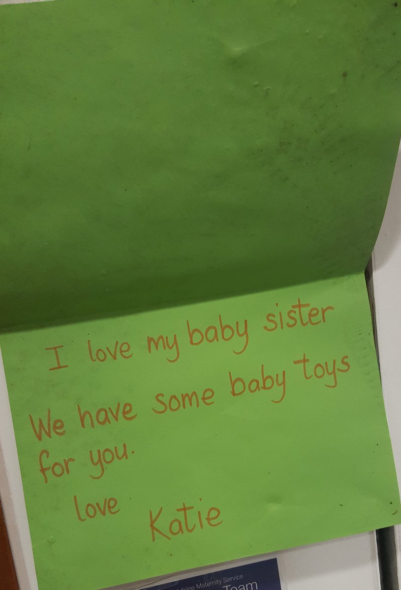 DeegallMckillen's tweet photo. Hopefully Katie can give her baby sister Lilly her lovely card she made . Handed into Royal maternity front desk 8/10/18. @BelfastTrust #RJMS #Belfast https://t.co/7pOfAhE8mV
