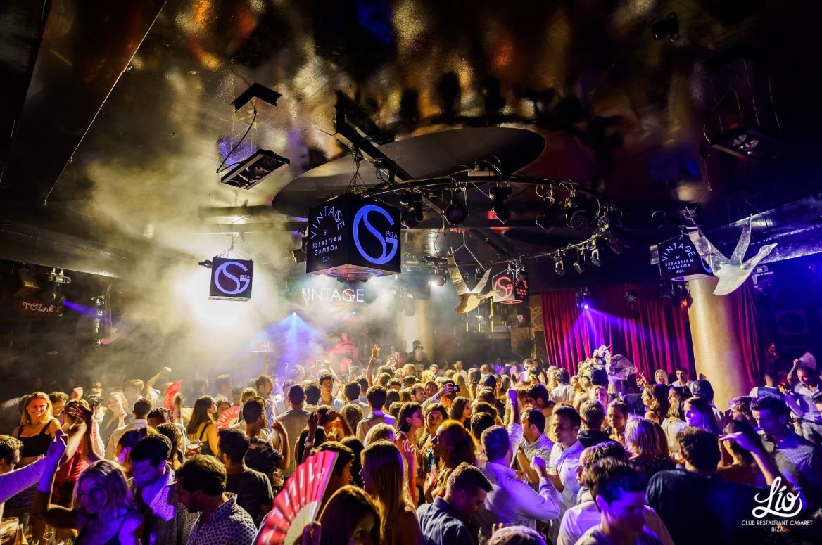 Lio_Ibiza's tweet photo. Let´s celebrate properly the end of a wonderful season tonight with @SebastianGamboa, @angellinde, @victornebot &amp; @lunnasdj!
#LiveLio

https://t.co/o8kWB4xKoH https://t.co/kwpBHC2WJm