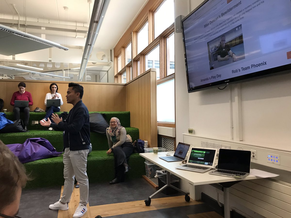 Credit_Continue's tweet photo. Our @_mycapsule project presented by @sarnab75 @mfitri @margaridaromero @disrupt_learn #gchangers #gbl #Gamification the only way is co-creativity! #OWICC https://t.co/5hPY7TtpsR