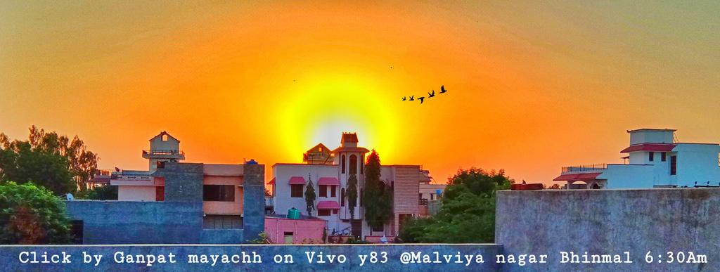 Ganpatmayachh's tweet photo. perfect shot early morning 6:30am
@Vivo_India #vivoy83 #vivo_grafr https://t.co/mVSDD0cWNW