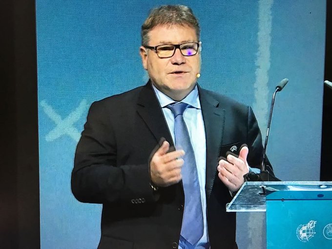 View image on Twitter