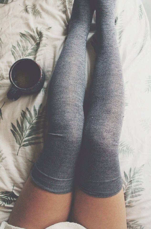 Lapop_Clothing's tweet photo. • Over the knee college socks • 
#Lapop #bealapopista #lapopclothing #like4like #followme #followforfollow #follow4follow #socks #fashion #fashionlovers #styleoftheday #style #lookwoman #lookpost #cozy #picoftheday #photooftheday #fashiondaily #fashionaddicts https://t.co/6jb2SWoMwY