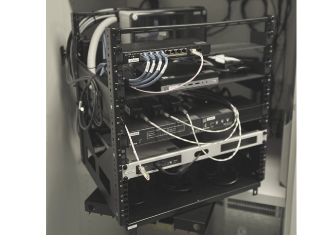 Mpluz_NL's tweet photo. OK @IKAZIA #ziekenhuis #Rotterdam INGERICHT MET CAYMON RACKS.
@Mpluz_NL realiseerde het: in 6 weken tijd 6 OK’s voorzien van compleet nieuw multimedia systeem (Digitale OK). #beeld #geluid #ICT #medisch #digitale #operatiekamer #ok https://t.co/bw6MadFOeg https://t.co/IeLUAVzsoj