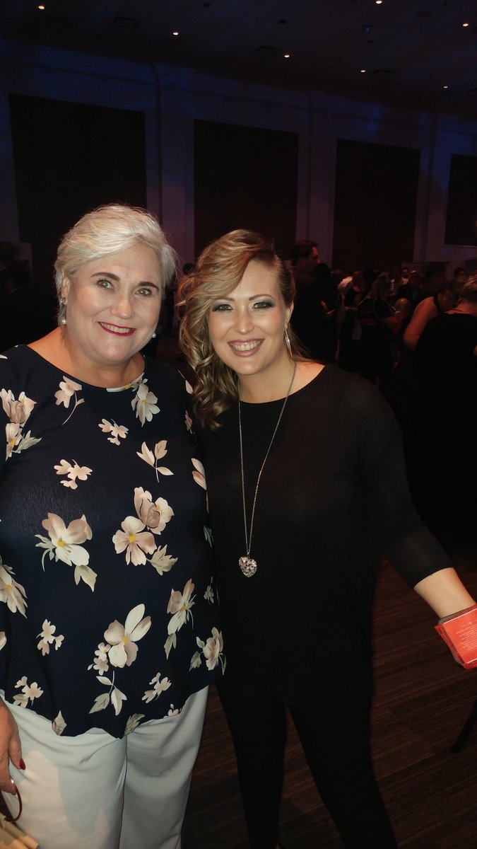 <a href="/LiezelPieters/">Liezel Pieters</a> jy is so n ster.  Uiteindelik het ek my foto saam met jou. #Bokkies2018