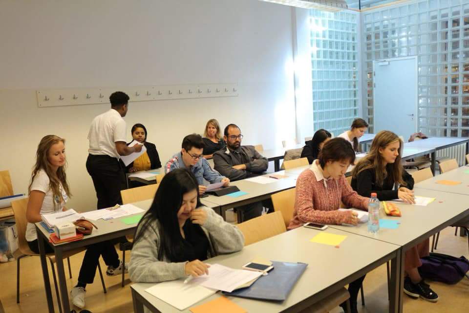CellHwpl's tweet photo. @ Leiden University https://t.co/COe83WnFC7