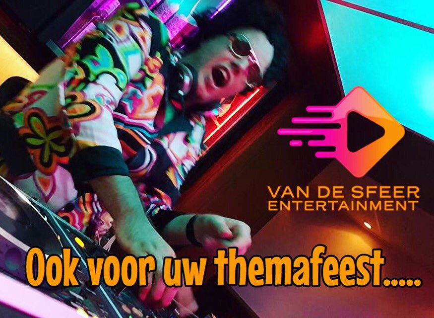 Van de Sfeer Entertainment is er ook voor uw #themafeest!! •
#kostuums #feest #lol #verrassend #altijdleuk #jippie #Disco #70sparty #NL #90s #apresski #fout #goud #oktoberfest #jurkenfeest #boerenbruiloft #instadj #instaparty #vdse