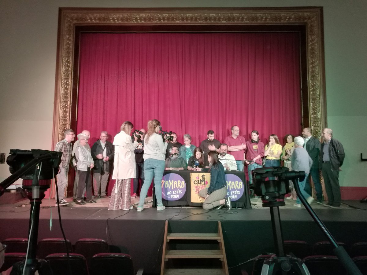 CDRCatOficial's tweet photo. Comença la roda de premsa d'@EstasTamara per denunciar una nova vulneració dels seus drets fonamentals.

#LlibertatTamara
#LlibertatPresesiExiliades
#ExiliadesaCasa https://t.co/SB29ry0oxP