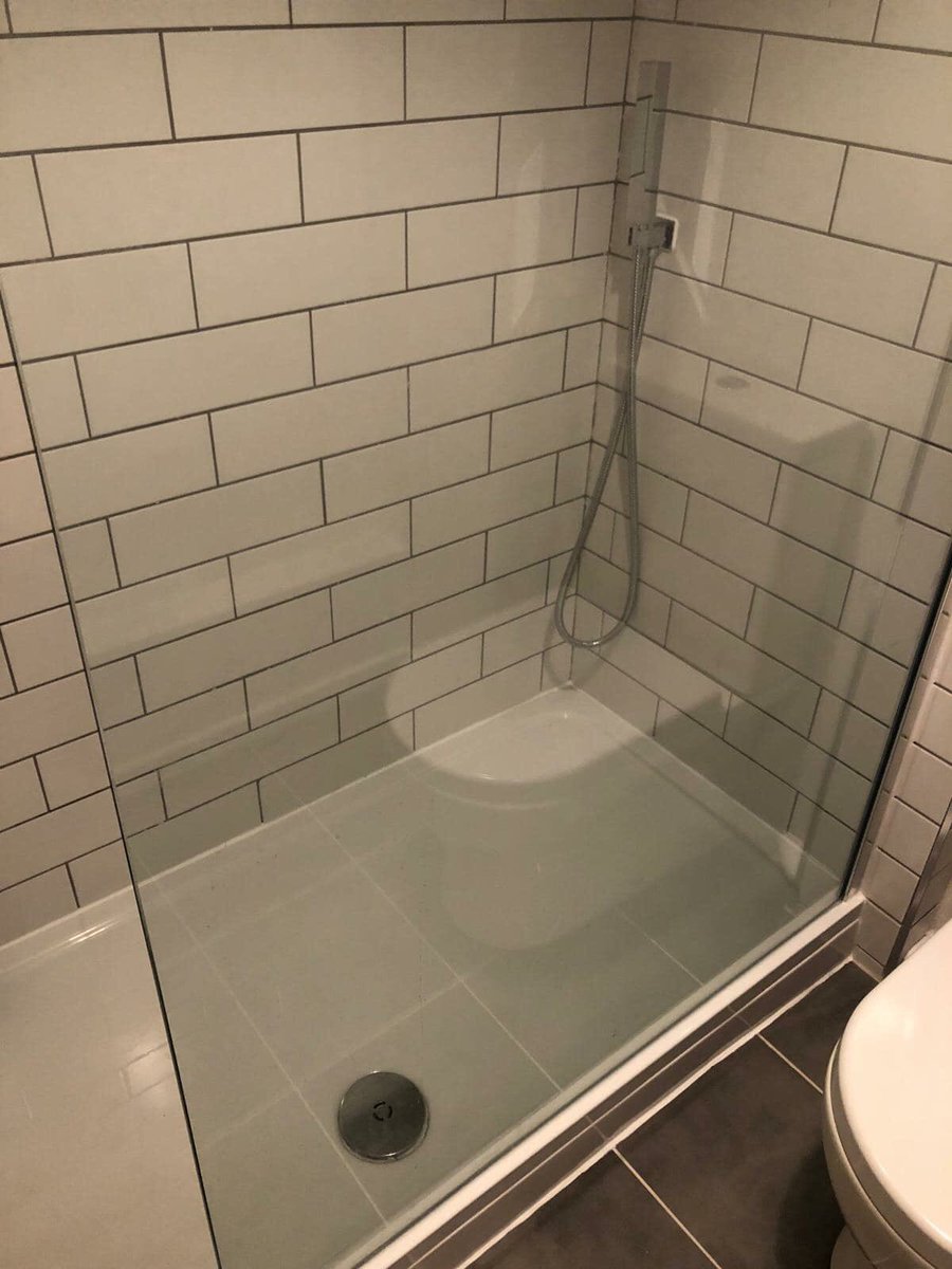 acinstallation1's tweet photo. Bathroom supplied &amp; fitted this week, new ceiling with New lighting, wall &amp; floor tiling &amp; painting https://t.co/ZCStafNvIS