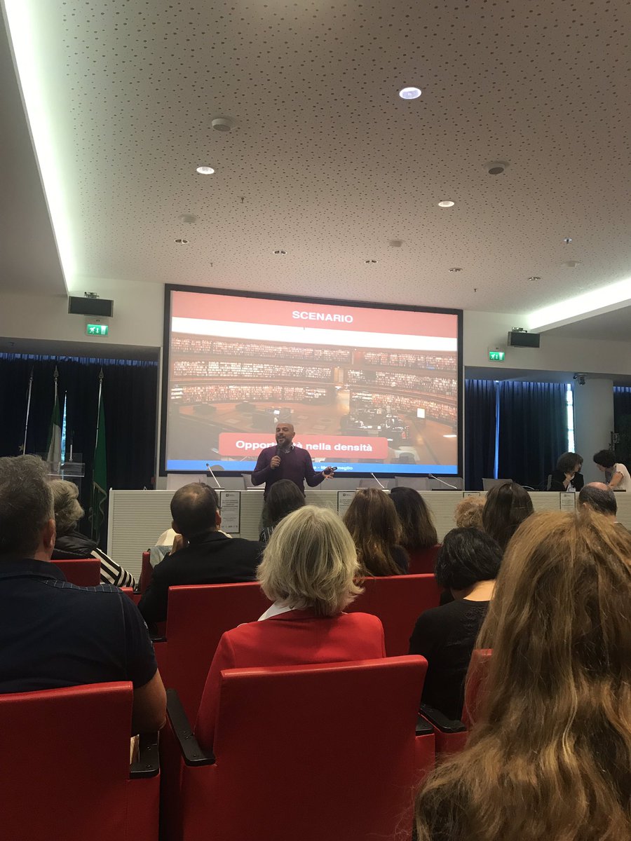 È proprio vero che il mondo (anche dell’informazione) va sempre peggio? Io credo che ci siano opportunità straordinarie là fuori - <a href="/albertopi/">Alberto Puliafito</a> agli Stati Generali dell’informazione @ <a href="/RegLombardia/">Regione Lombardia</a>