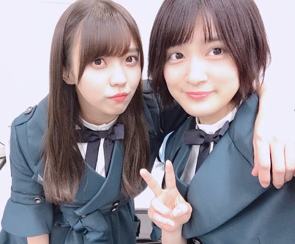Ngz46Asu's tweet photo. この二枚のゆいぽん神
もう死ねるくらい可愛い😍 https://t.co/eNRAOcpjew