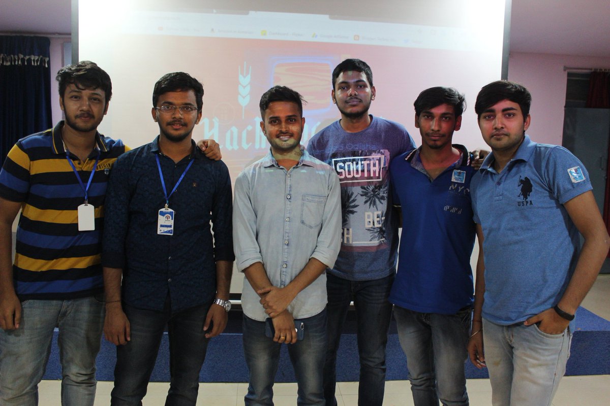 imkeshriraj's tweet photo. #HacktoberFestExtended2018
#HactoberFest
#getemisha
@emisha_gita https://t.co/14QReVOtCx
