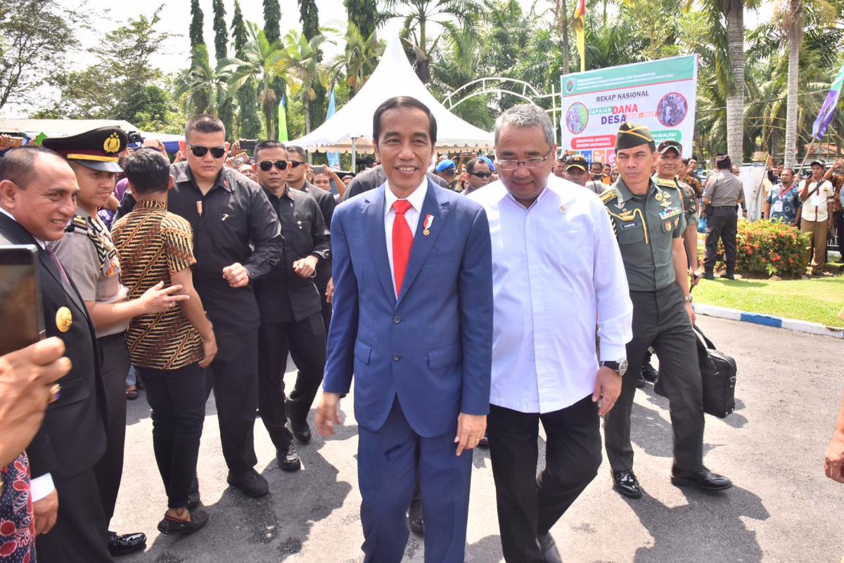 them1stry's tweet photo. Selamat dan sukses atas terlaksananya Rakornas Pengendalian Program Pembangunan dan pemberdayaan Masyarakat Desa. 
#RakornasSumut2018
#JAPRIKalSel
@jokowi
@EkoSandjojo 
@taufikmadjid71 
@fachrilabalado 
@KemenDesa
@pendampingdesa
@kpw3_kalsel https://t.co/GAlnhRArB3