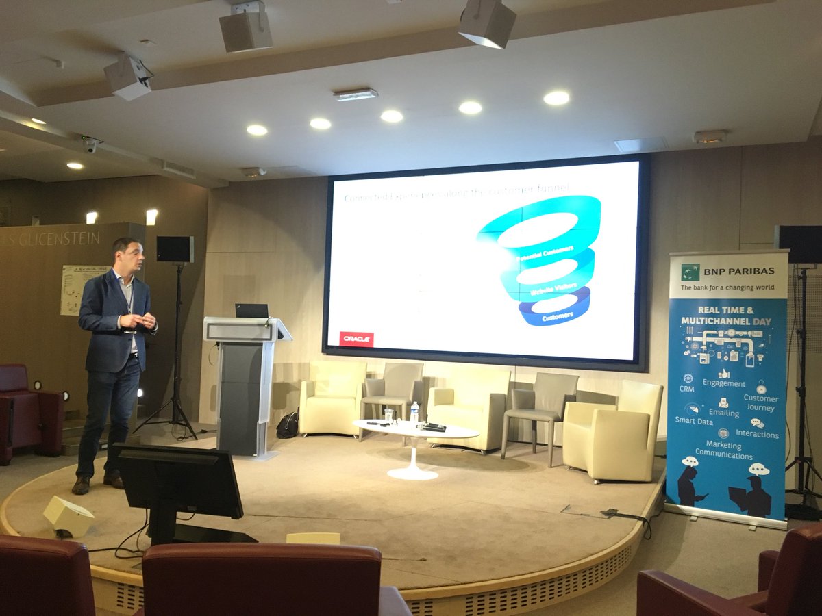 OliviaFaucheux's tweet image. Connected Experiences #Marketing avec @Oracle_France @JeromeA_Tweets  #OracleMarketingCloud at #BNPParibas #RTIDAY18