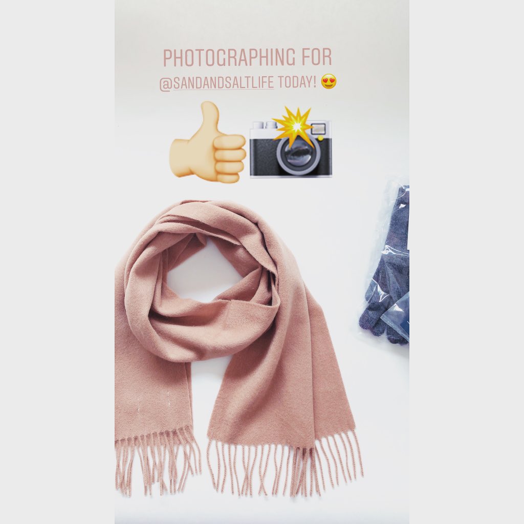 It’s a product day for @sandandsaltlife today! Some beautiful scarves, socks, gloves, throws and much much more! 🧤🧦 #productphotography #productbusiness #fashion #sophieskipperphotography #sandandsalt #colchester #photography #commercialphotography #Smallbiz100