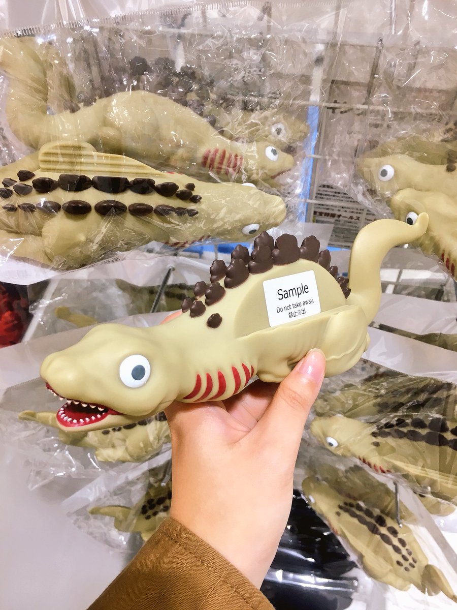 よしき 蒲田くんのスマホスタンドとケーブルバイトかわいい 欲しい 蒲田くんはマスコット化に適したフォルムをしている