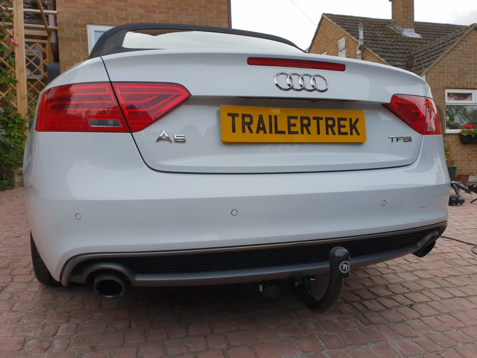 Audi a5 2024 trailer hitch