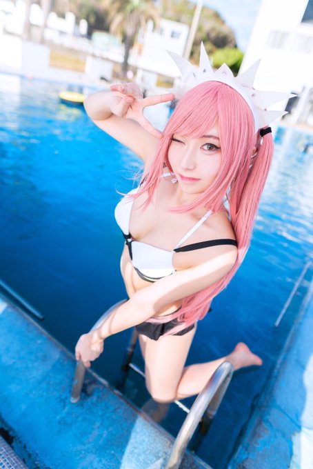 コスプレイヤーよるるのTwitter画像2