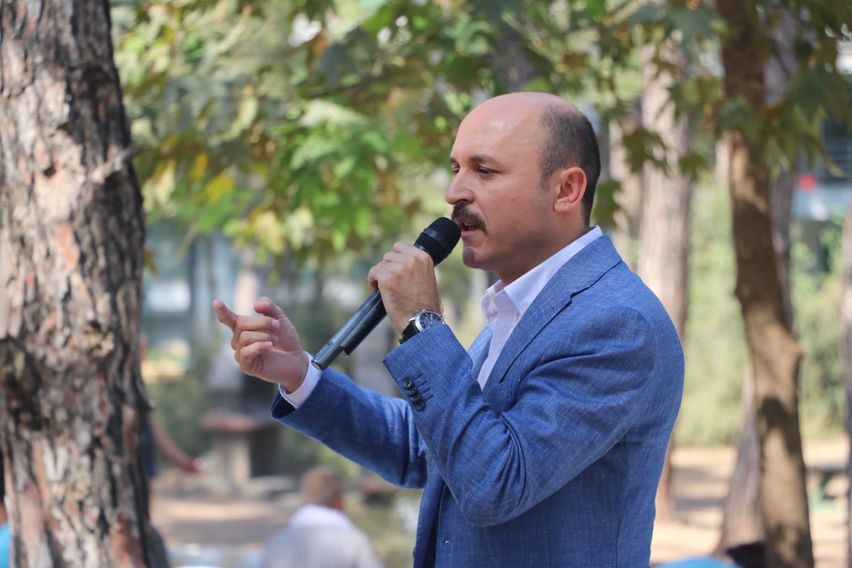 Genel Başkan Talip Geylan: “Sözleşmeli ve ücretli öğretmen istihdamı kökten kaldırılmalı, tüm öğretmenler kadrolu olarak atanmalıdır”
turkegitimsen.org.tr/icerik_goster.…