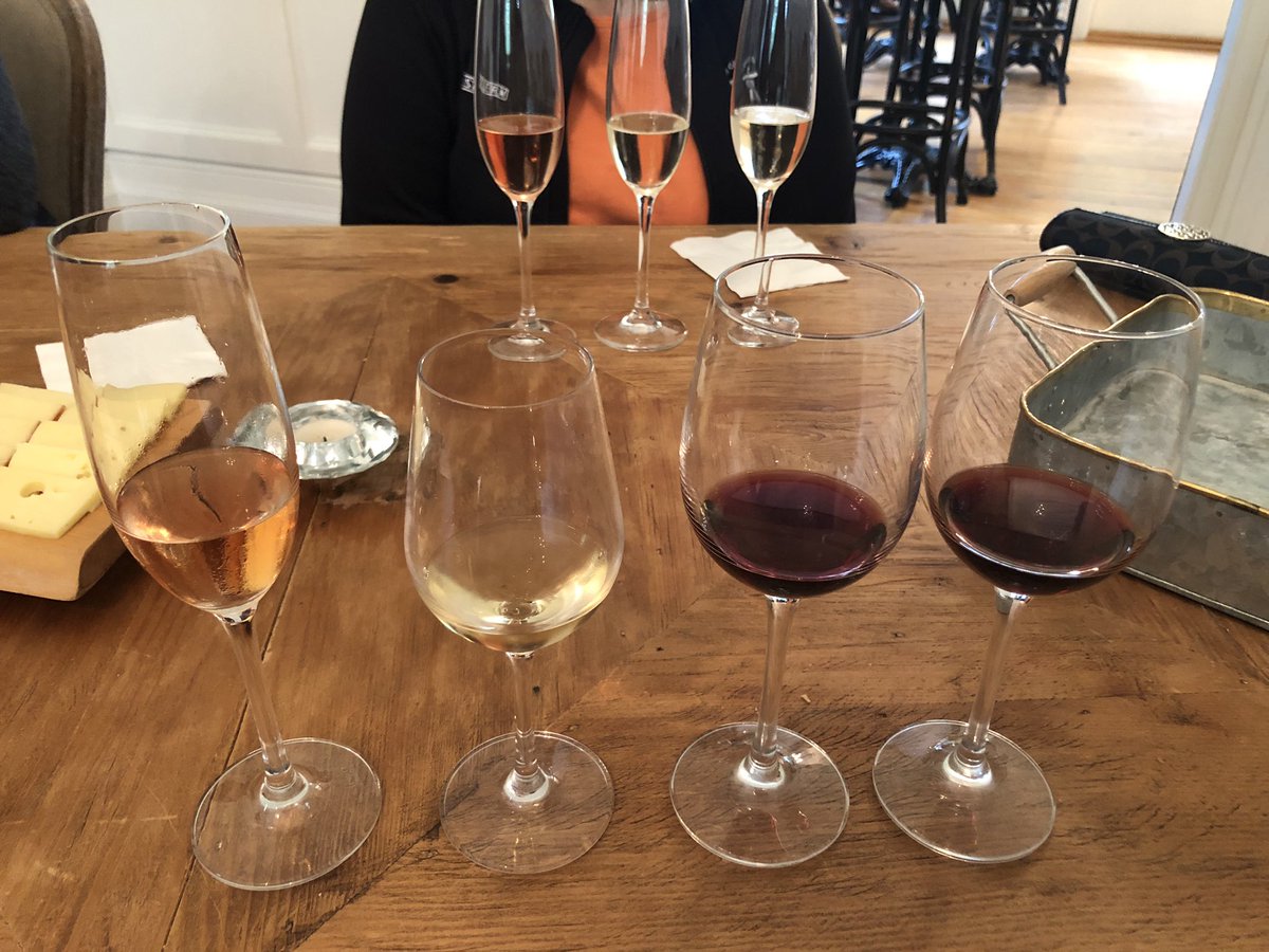 Ontario Wines tweet media
